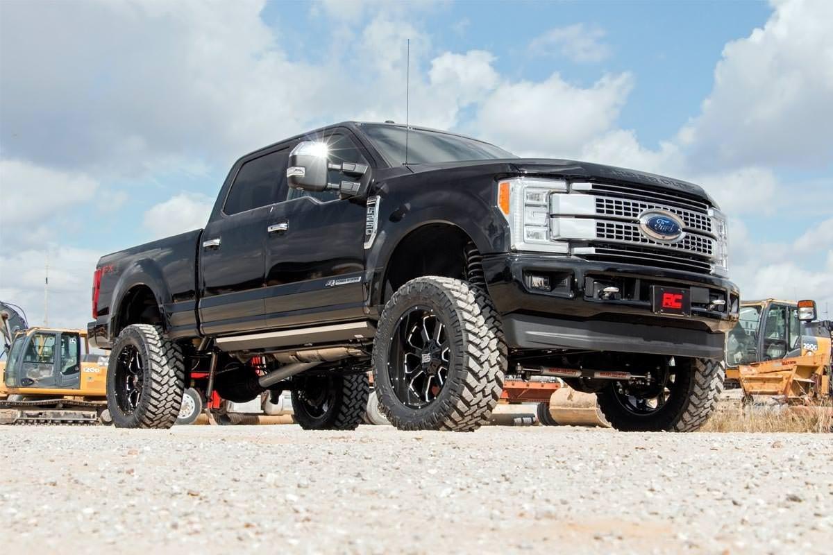 Rough Country 6 Inch Lift Kit R/A No OVLD C/O V2 Ford F-250/F-350 Super Duty (17-22) (2017-2022 F-350 Super Duty, F-250 Super Duty) - 55658