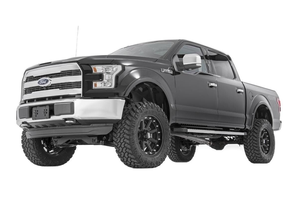 Rough Country 6 Inch Lift Kit M1 Struts/M1 Ford F-150 4WD (2015-2020) (2015-2020 F-150) - 55740