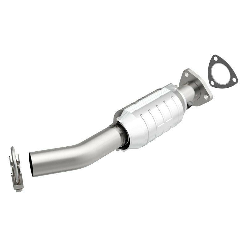 Magnaflow Direct-Fit Catalytic Converter (2005-2005 Suzuki Reno,2004-2005 Suzuki Forenza) - 557812