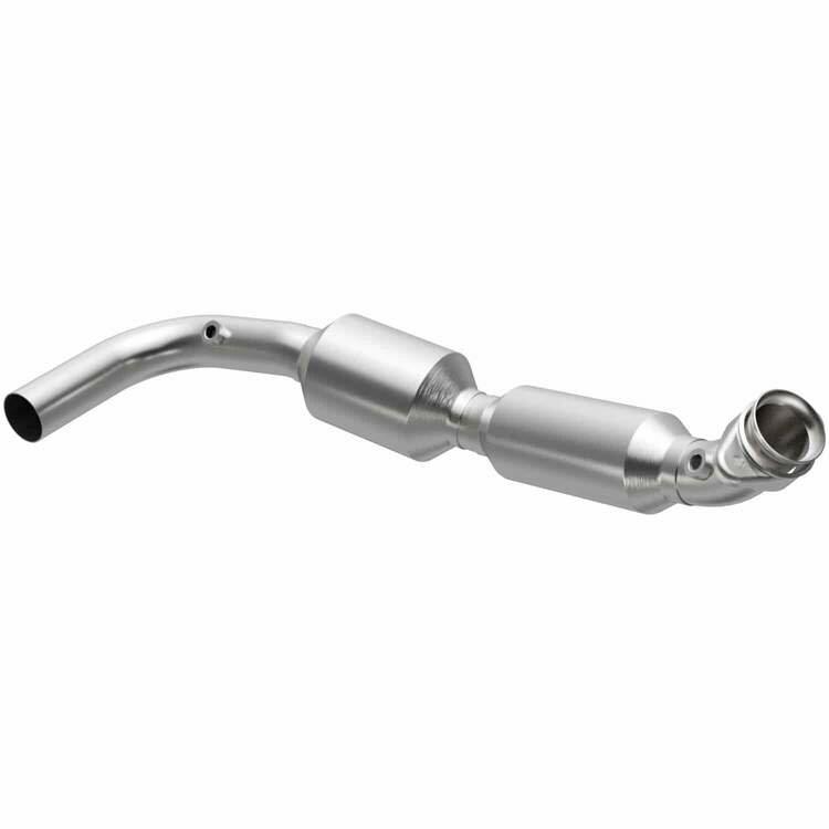 Magnaflow Direct-Fit Catalytic Converter - 5582311