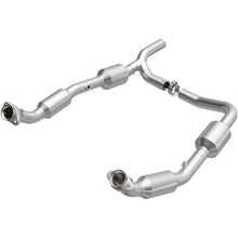 Magnaflow Direct-Fit Catalytic Converter - 5582640