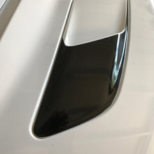 Anchor Room Hood Vent Accents (2015-2017 Mustang) - Gloss Black - 15FM_HVA_G