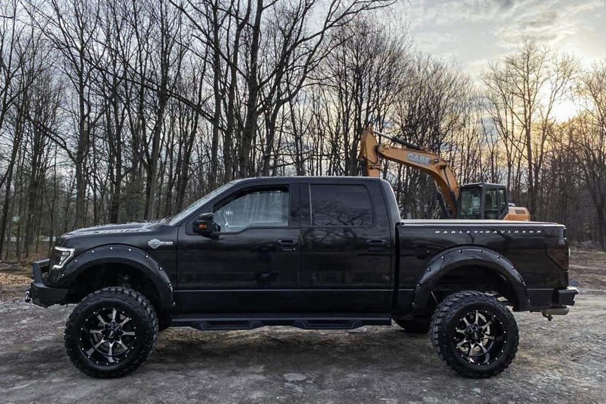 Rough Country 6 Inch Lift Kit Ford F-150 4WD (2014) (2014 F-150) - 57530_A