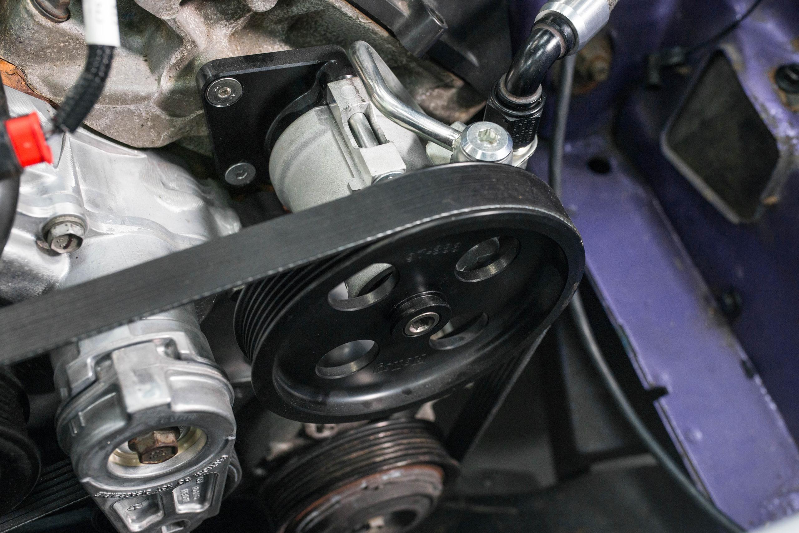 Holley Power Steering Pump Assembly - 97-382