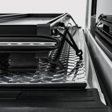 Access LOMAX Tri-Fold 05-21 Nissan Frontier 5ft Bed