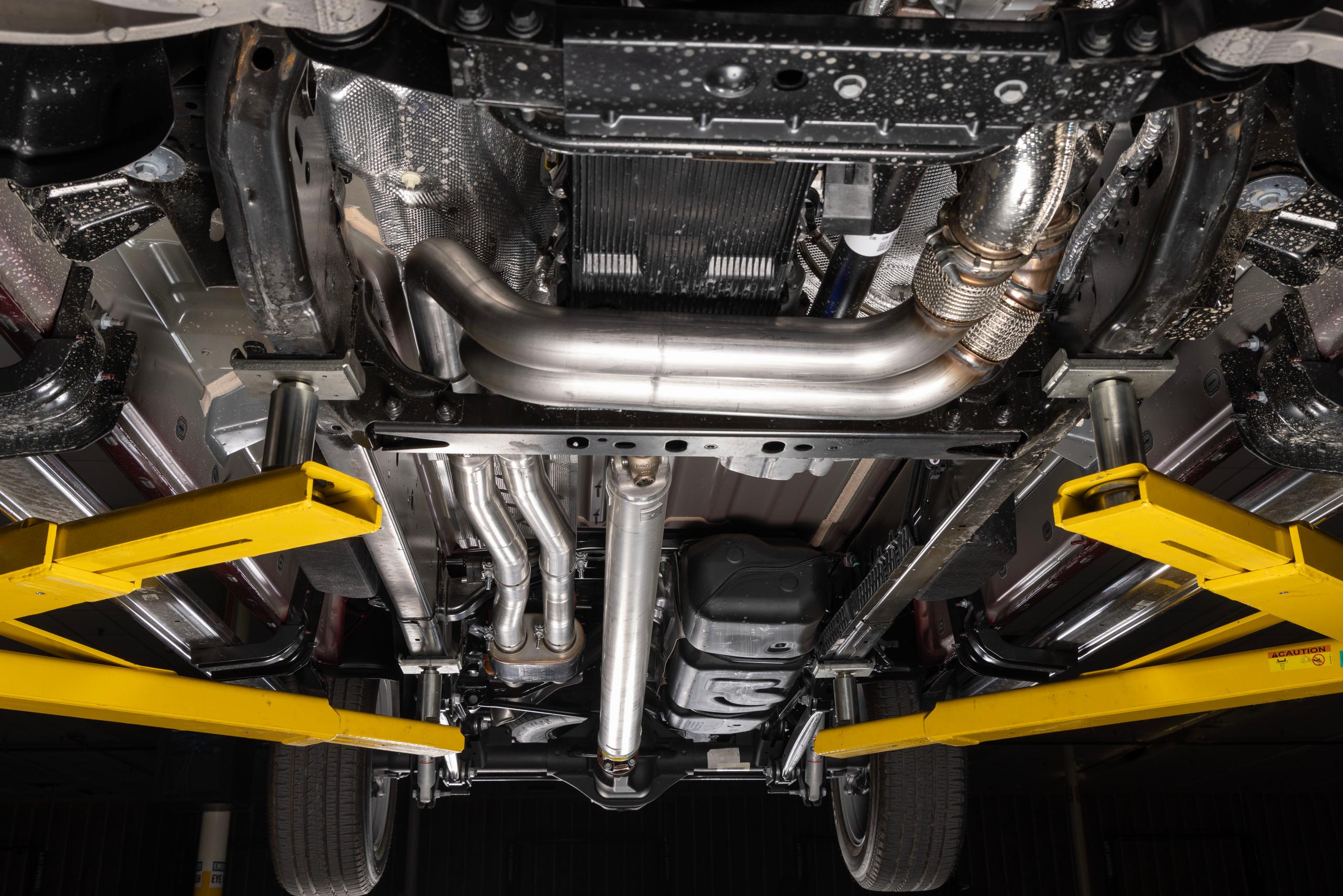 Flowmaster Flow FX Cat-Back Exhaust System (2025 1500) - 718198