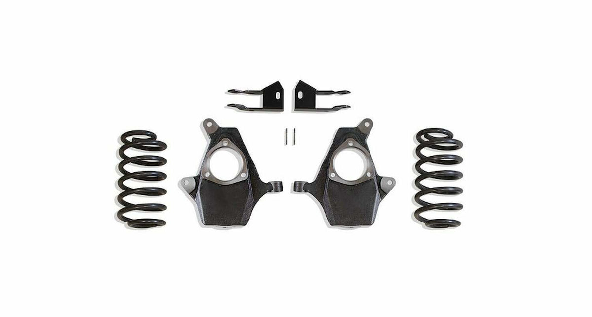 MaxTrac 2"/4" LOWERING KIT (SPINDLES) (2000-2006 ESCALADE, TAHOE, SUBURBAN, AVALANCHE, YUKON) - KS331024