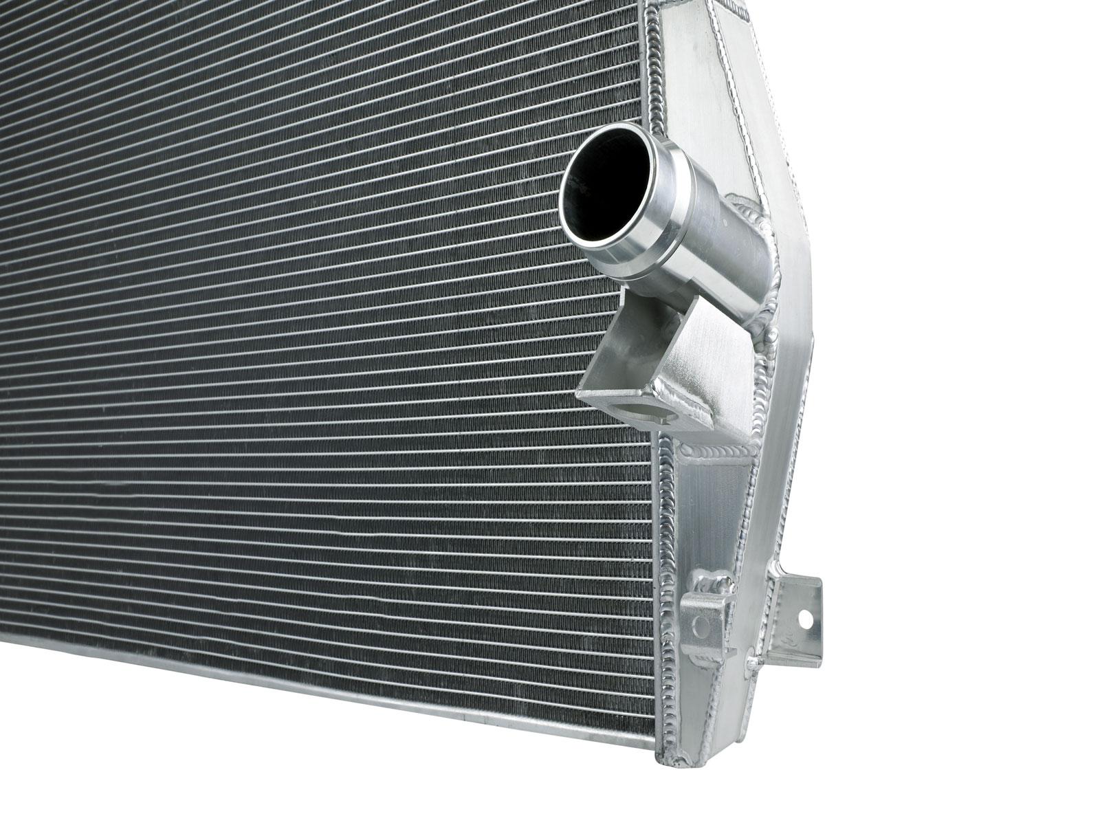 AFE BladeRunner Street Series High Capacity Aluminum Radiator (2011-2016 F-250 Super Duty 6.7, 2011-2016 F-350 Super Duty 6.7) - 46-52131