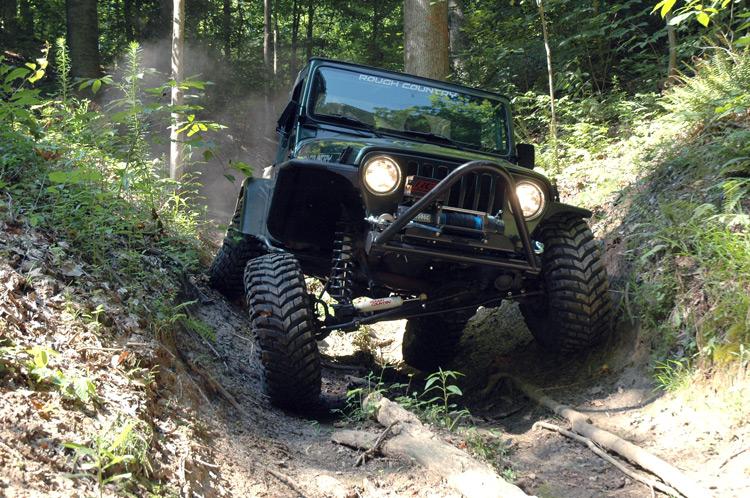 Rough Country 6 Inch Lift Kit X-Series V2 Jeep Wrangler TJ (97-06)/Wrangler Unlimited (04-06) (1997-2006 Wrangler) - 66270