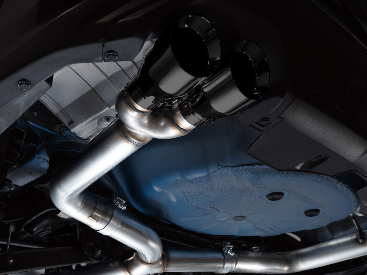 AWE Track Edition for VB Subaru WRX - 3020-43979