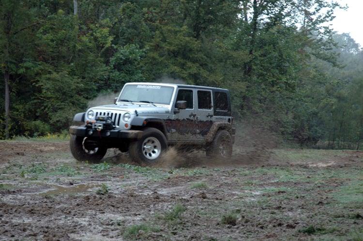 Rough Country 4 Inch Lift Kit X-Series M1 Jeep Wrangler JK 4WD (2007-2018) (2007-2017 Wrangler) - 67340