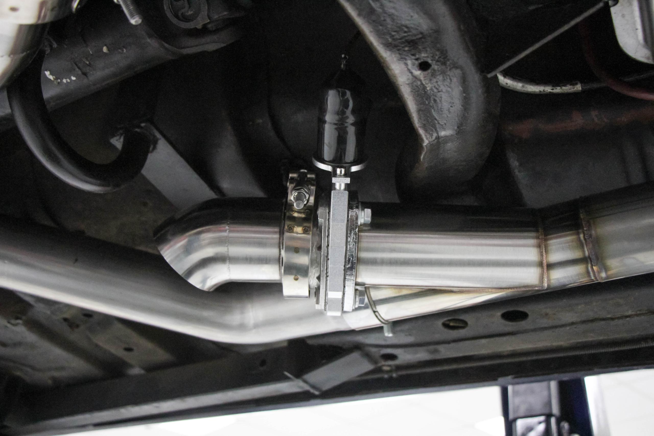 Hooker 3In Electric Exhaust Cut-Outs Dual - 11052HKR