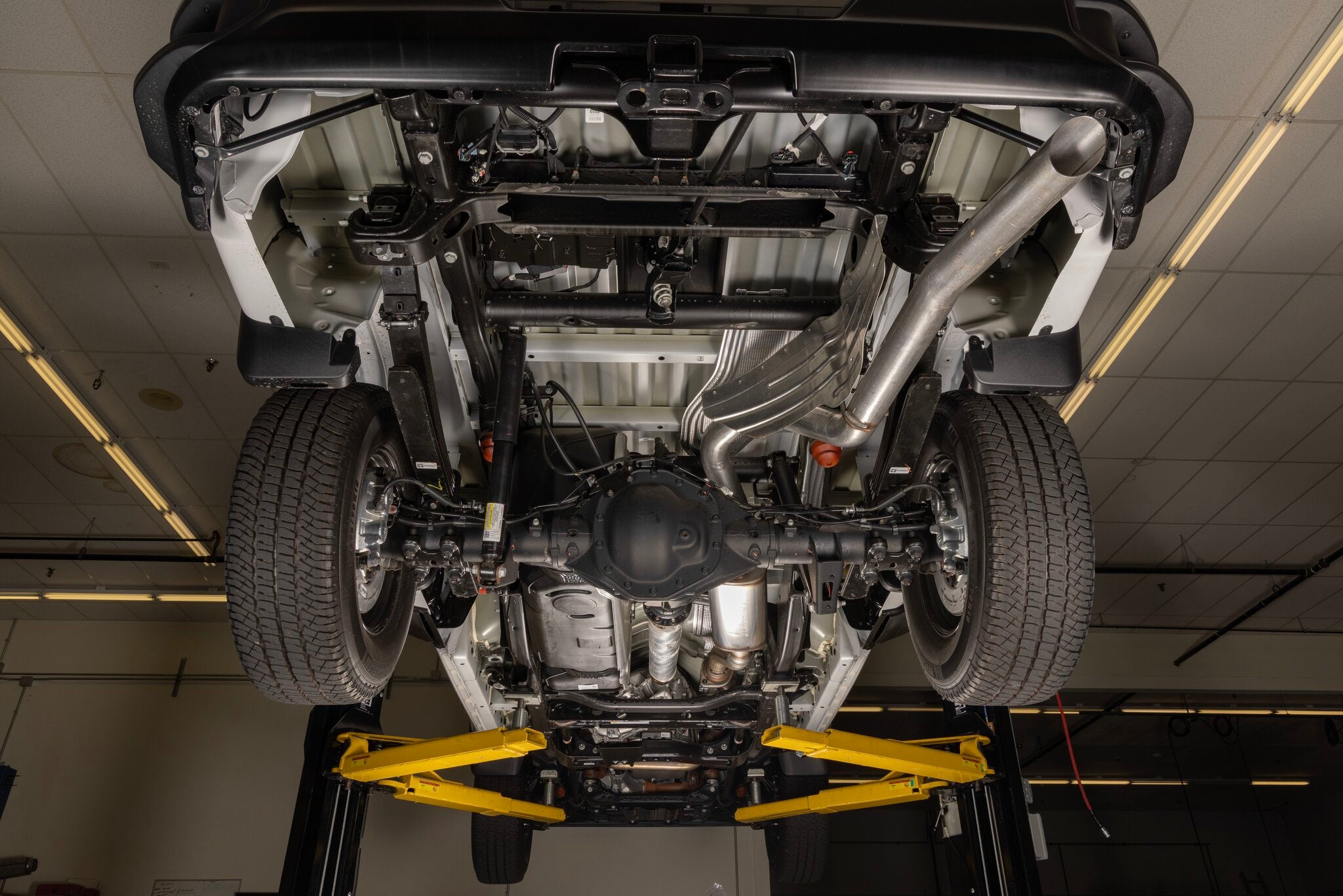 718155_install1.jpg