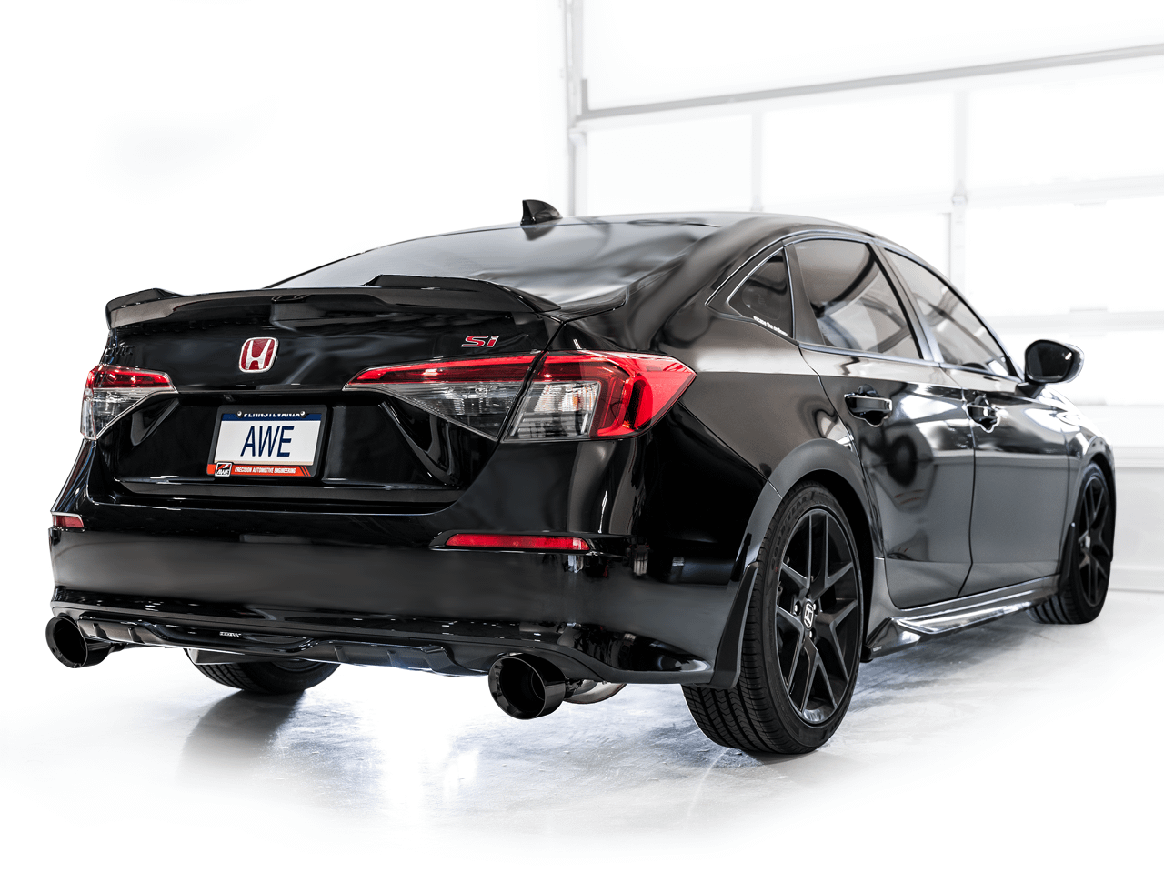 AWE Track Edition for FE1 Civic Si/DE4 Acura Integra- Diamond Black Tips - 3020-33331