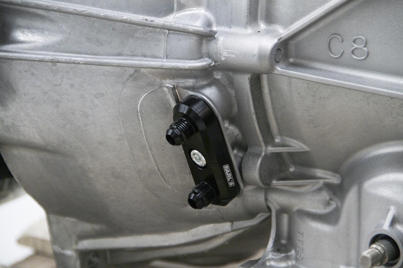 Earls 1128ERL Gm Trans Cooler Adapter 6L80/6L90/8L90E