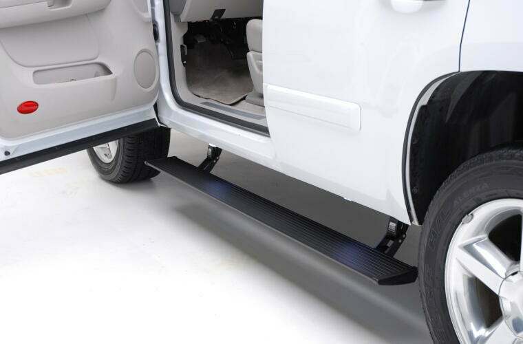 AMP Research PowerStep Plug-N-Play Automatic Power-Deploying Running Boards fits 21-23 Ford F-150 HYBRID EV-GAS, 22-23 Ford F-150 Lightning - 76252-01A