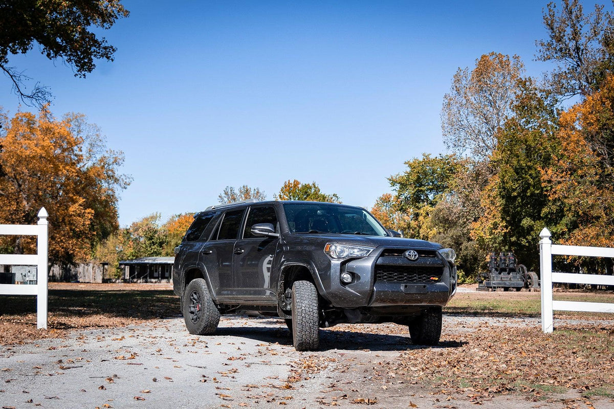 Rough Country  (2010-2020 4Runner) - 764RED