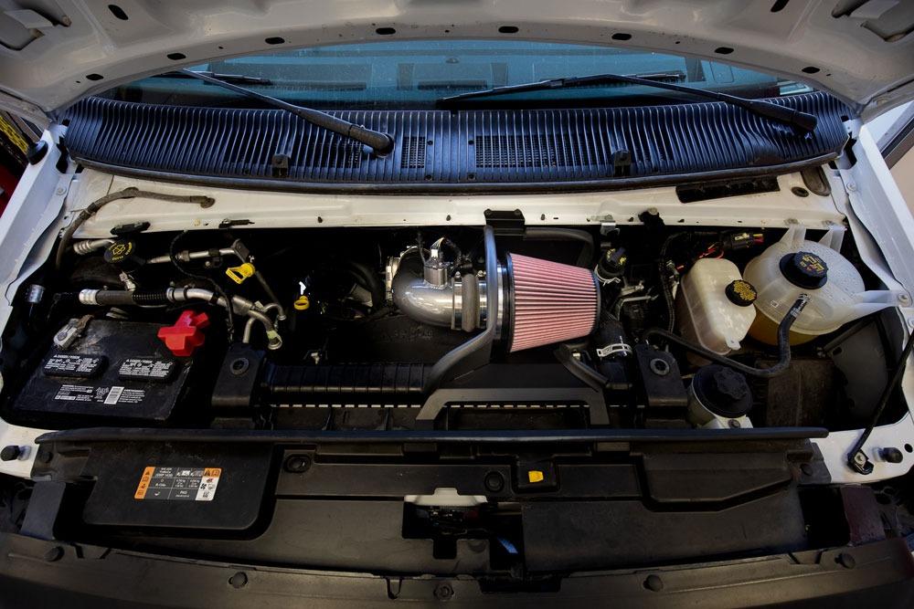 K and N Filters Performance Air Intake System (2021-2022 E-350 Super Duty, E-450 Super Duty) - 77-2618KC