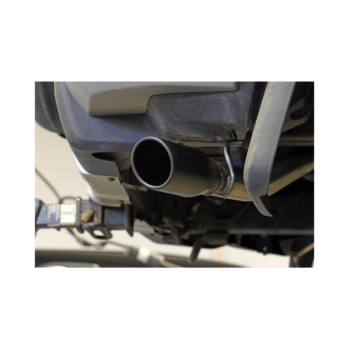 Flowmaster FlowFX Cat-Back Exhaust System (2007-2014 Toyota FJ Cruiser) - 717433