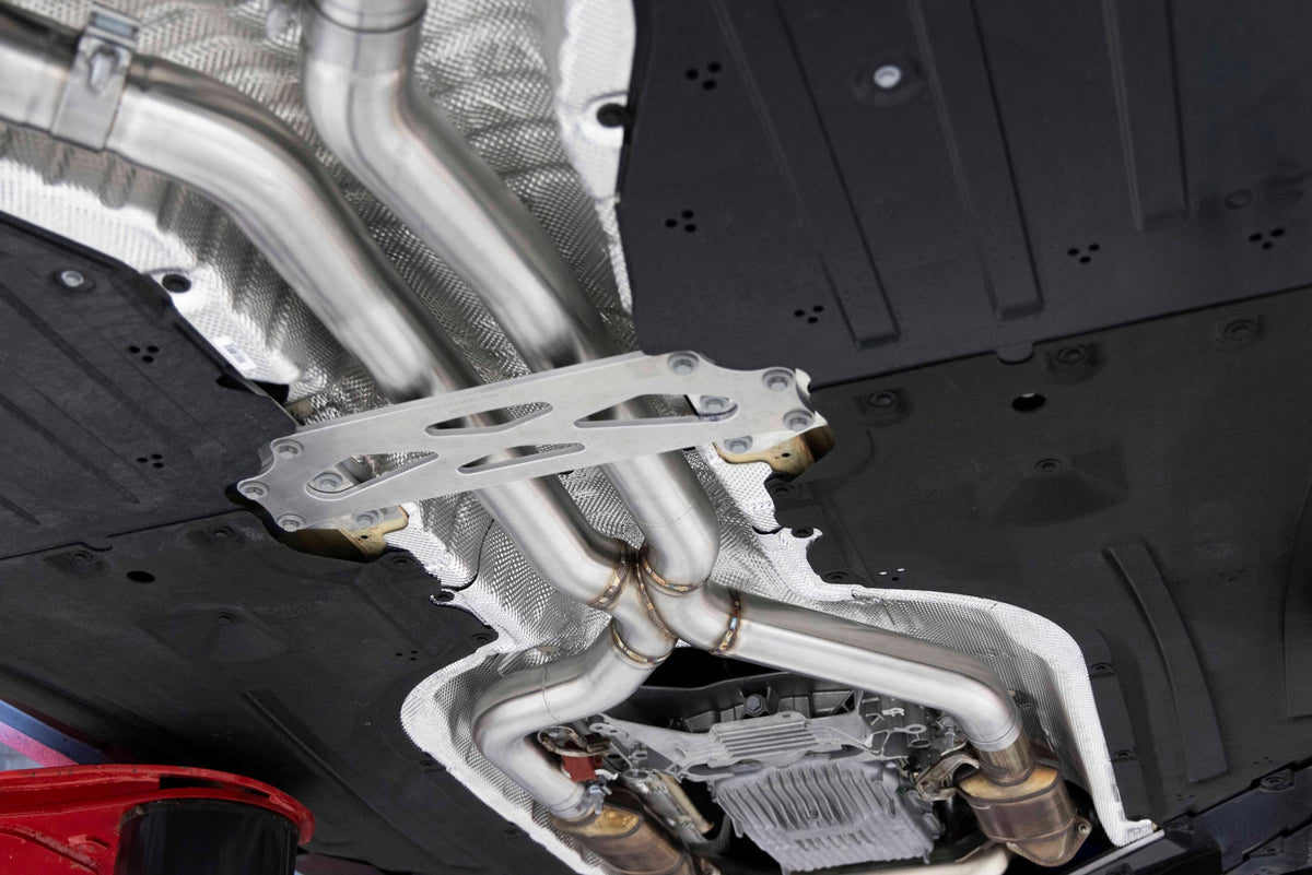 Dinan G87 M2 Experience Package (E) - G87-M2-E-GBGA