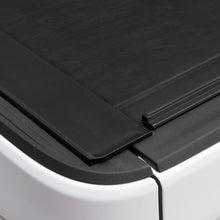 Rugged Ridge Armis Retractable Locking Bed Cvr W/O Trail Rails 20-21 Jeep Gladiator Jt - 13550.34