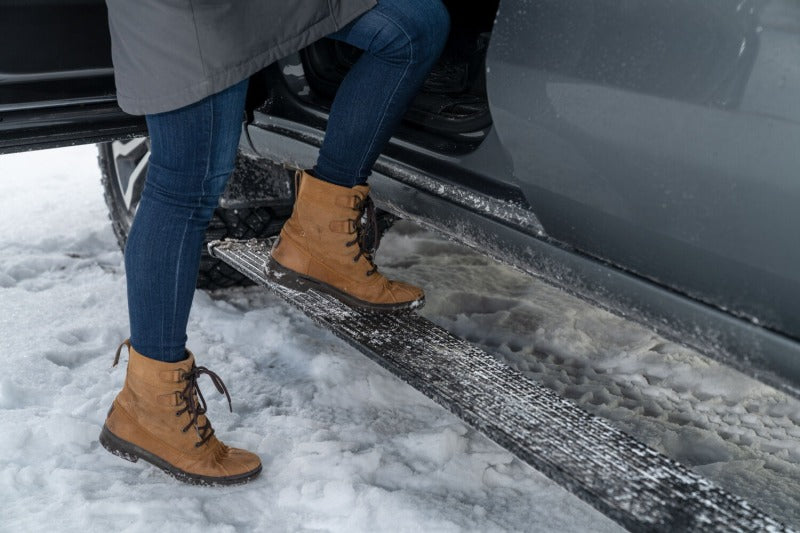 AMP Research Powerstep Plug-N-Play - 19-21 Slv/Sra 1500, 20-21 Slv/Sra 2500/3500, Dbl/Crw Cab (2019-2021 Sierra 3500 HD, Silverado 3500 HD, Silverado 2500 HD, Silverado 1500, Sierra 2500 HD, Sierra 1500) - 76254-01A