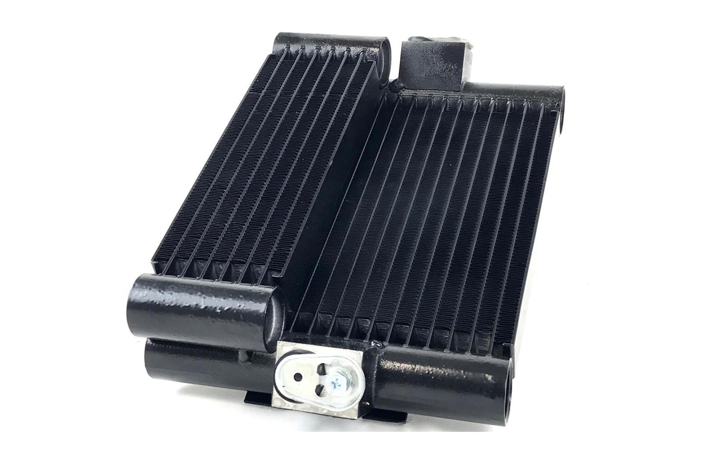 CSF Oil Cooler (F87 M2 - Race-Spec Oil Cooler) - 8104