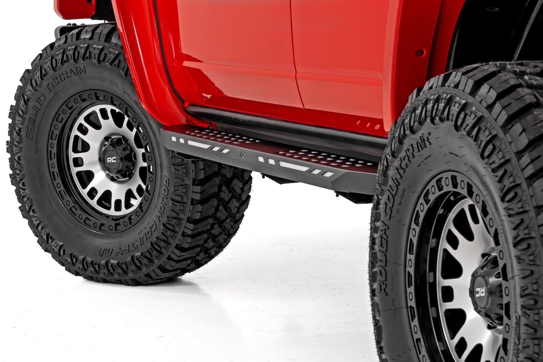 Rough Country 82 Series Wheel One-Piece Machined Semi Gloss Black 17x9 6x5.5 -12mm (1960-1999 C10 Pickup, Land Cruiser, K10 Pickup, K15/K1500 Pickup, K15/K1500 Suburban, Wagoneer, Cherokee, J10, J20, K10 Suburban, K5 Blazer, K10, C15 Suburban, K15 Suburba