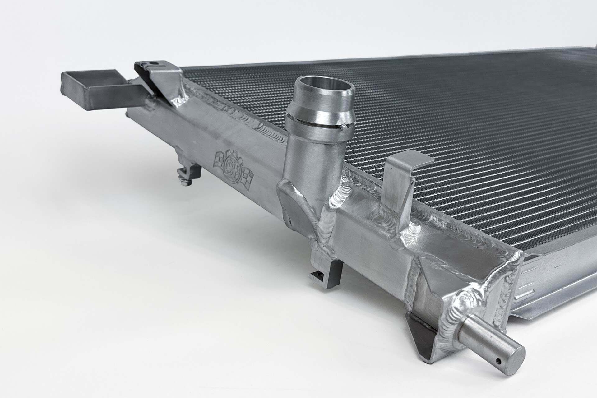 CSF Heavy-Duty All Aluminum Radiator (2021+ Bronco 2.3L & 2.7L / 2024+ Ranger 2.3L & 2.7L / 2024+ Ranger Raptor 3.0L) - 8228