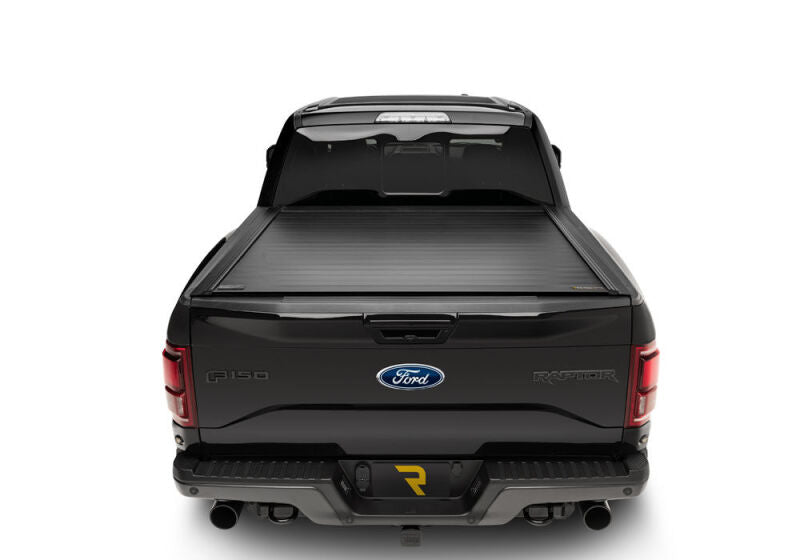 Retrax 99-06 Chevy/GMC 6.5ft Bed / 07 Classic (Wide RETRAX Rail) PowertraxPRO MX