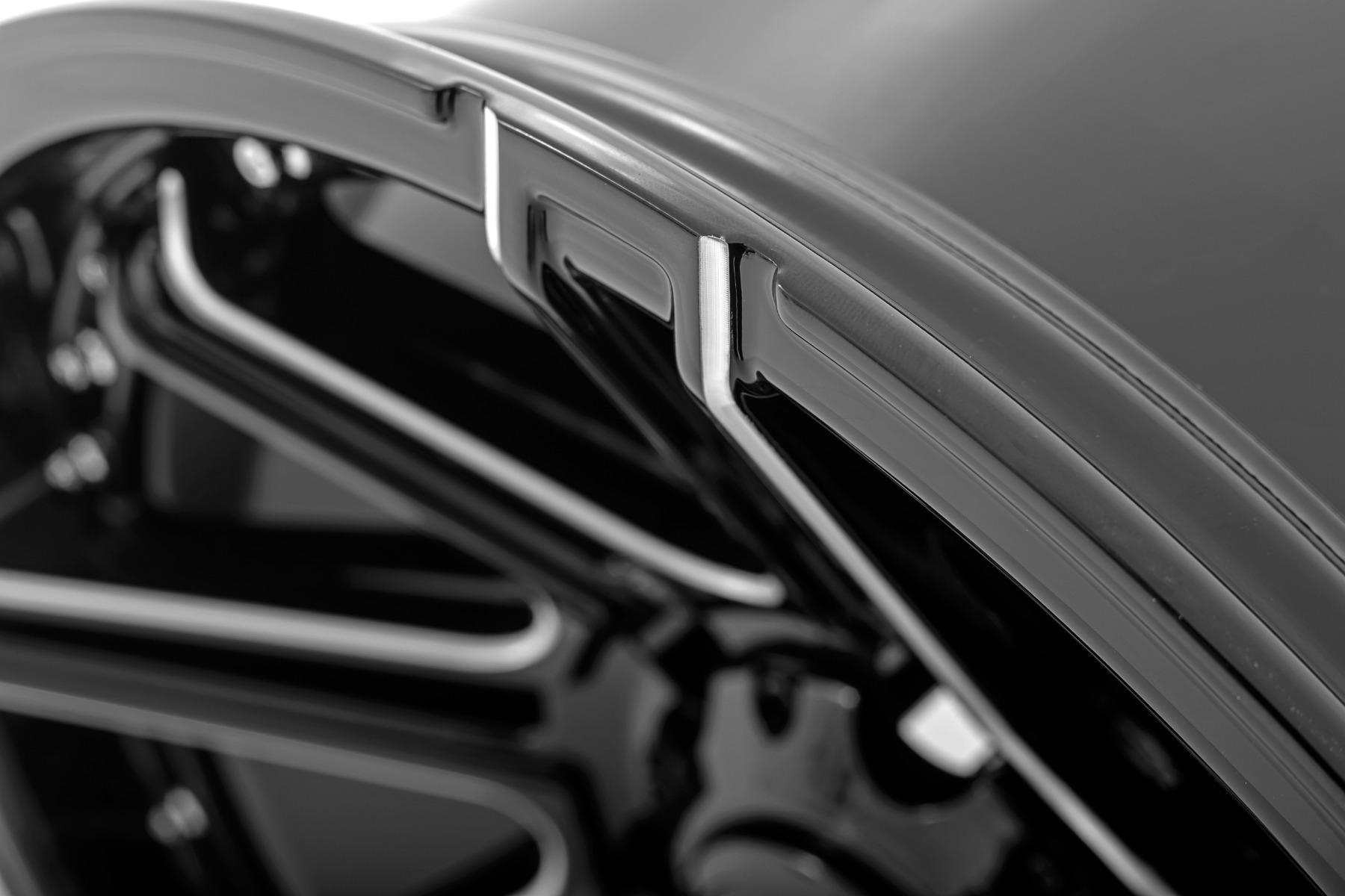 Rough Country 88 Series Wheel One-Piece Gloss Black 17x9 6x5.5 +0mm (1960-1998 K10 Pickup, C10 Pickup, Land Cruiser, Blazer, K20 Pickup, K25/K2500 Pickup, K15/K1500 Pickup, Jimmy, K15/K1500 Suburban, Wagoneer, Cherokee, J20, J10, K15 Suburban, Scout II, K