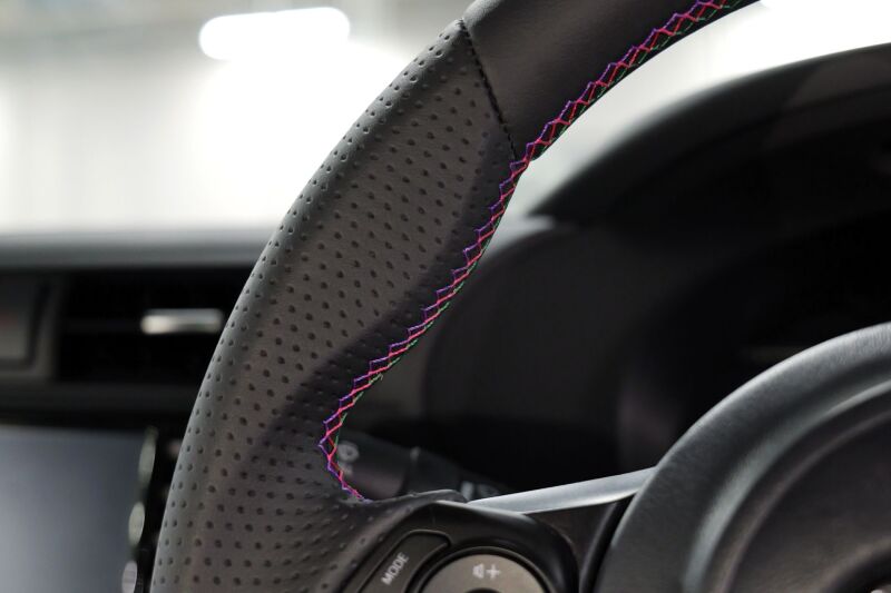 HKS Subaru BRZ ZN(D)8/ZN(C)6E Replacement Steering Wheel