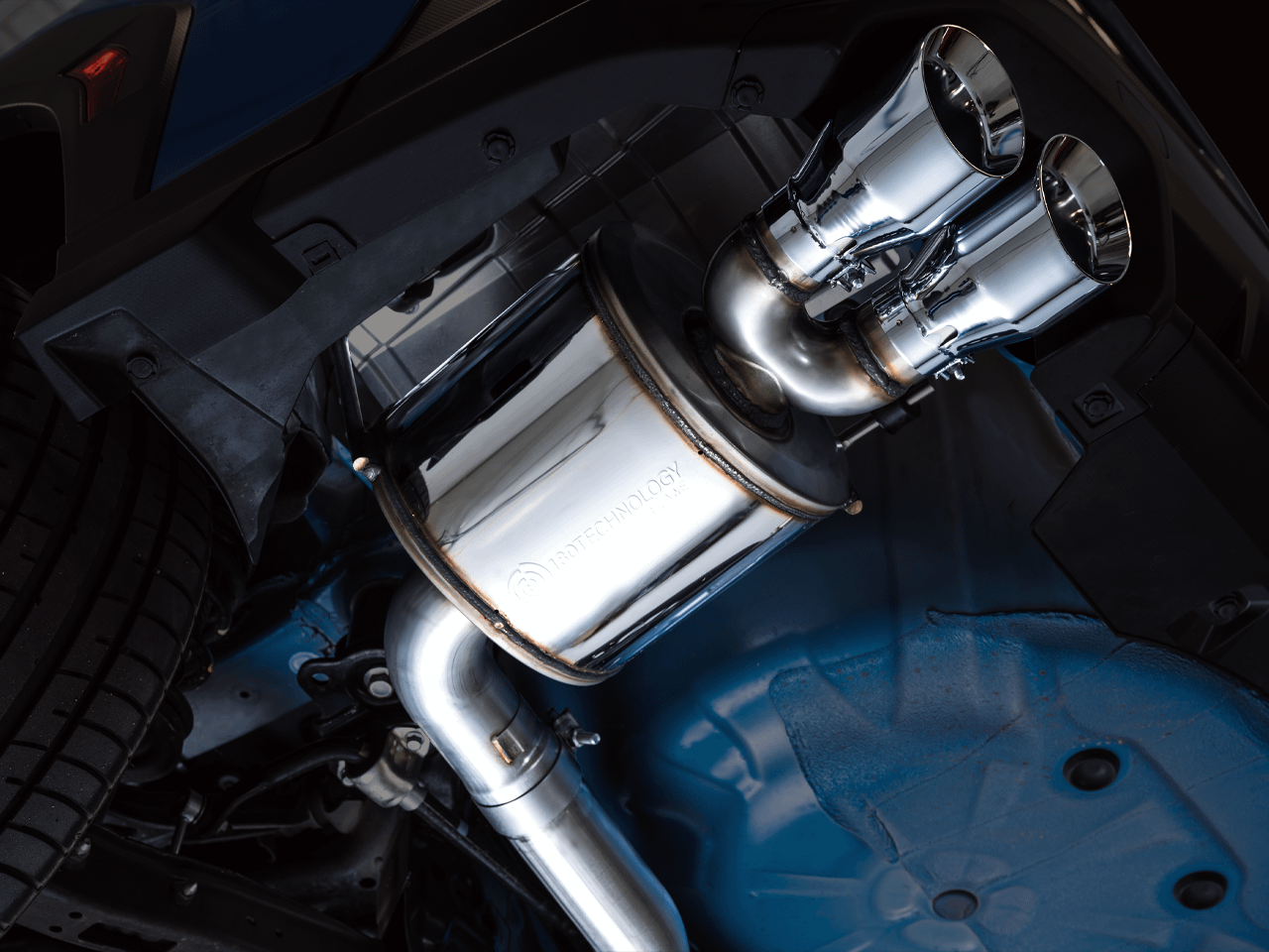 AWE Touring Edition for VB Subaru WRX - 3015-42979