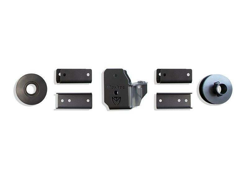 MaxTrac Rear Spacers & Brackets - Rear - 907255