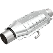 MagnaFlow Exhaust Products Universal Standard Grade Federal (Exc. CA) 1995 Ford F-150 Conv Univ 2.5 W/Air FED