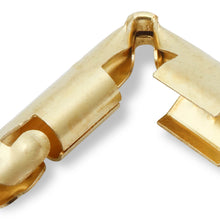 947c_03.jpg