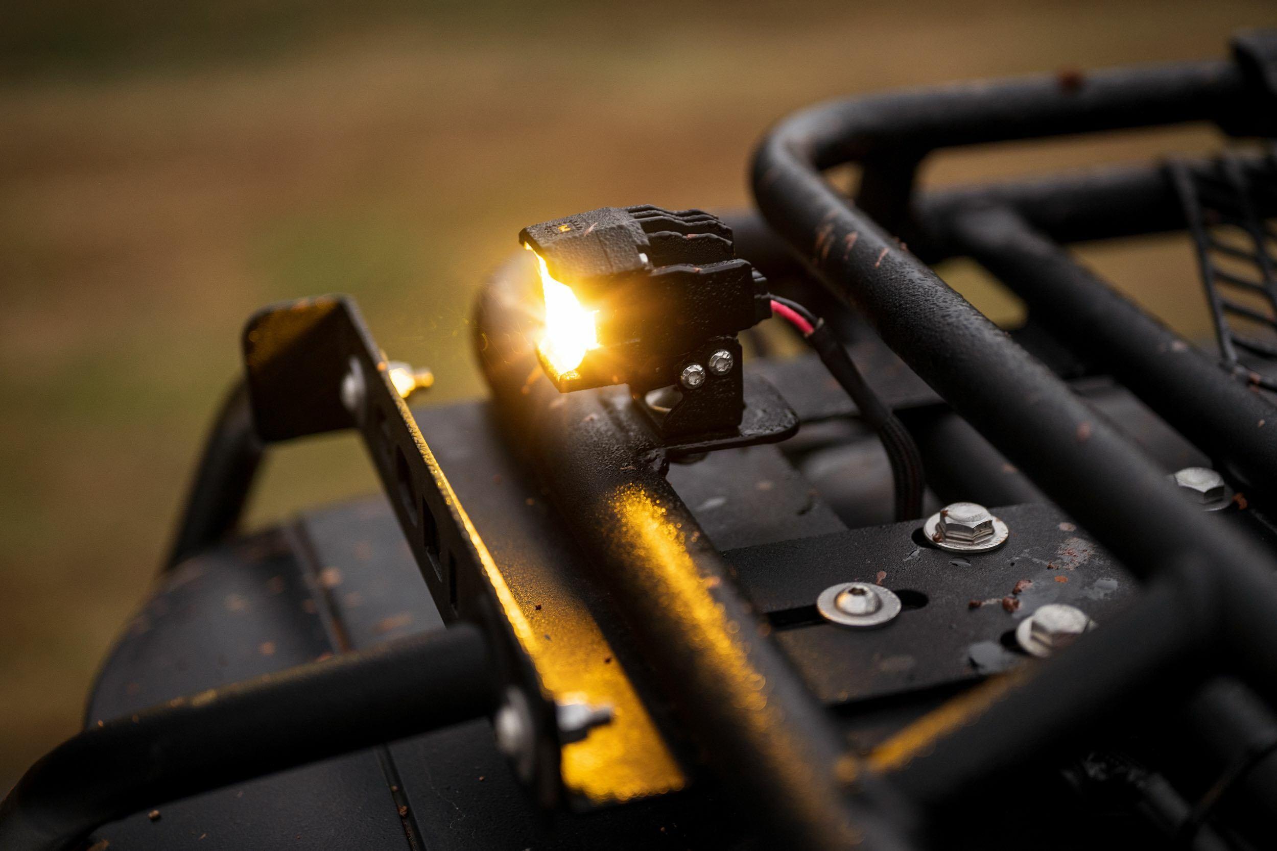 Morimoto 1Banger HXB LED Pod (Flood / Yellow)(Pair) - BAF093