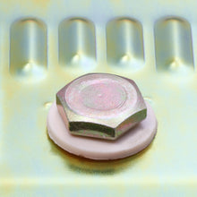 9765zmrg_041851.jpg