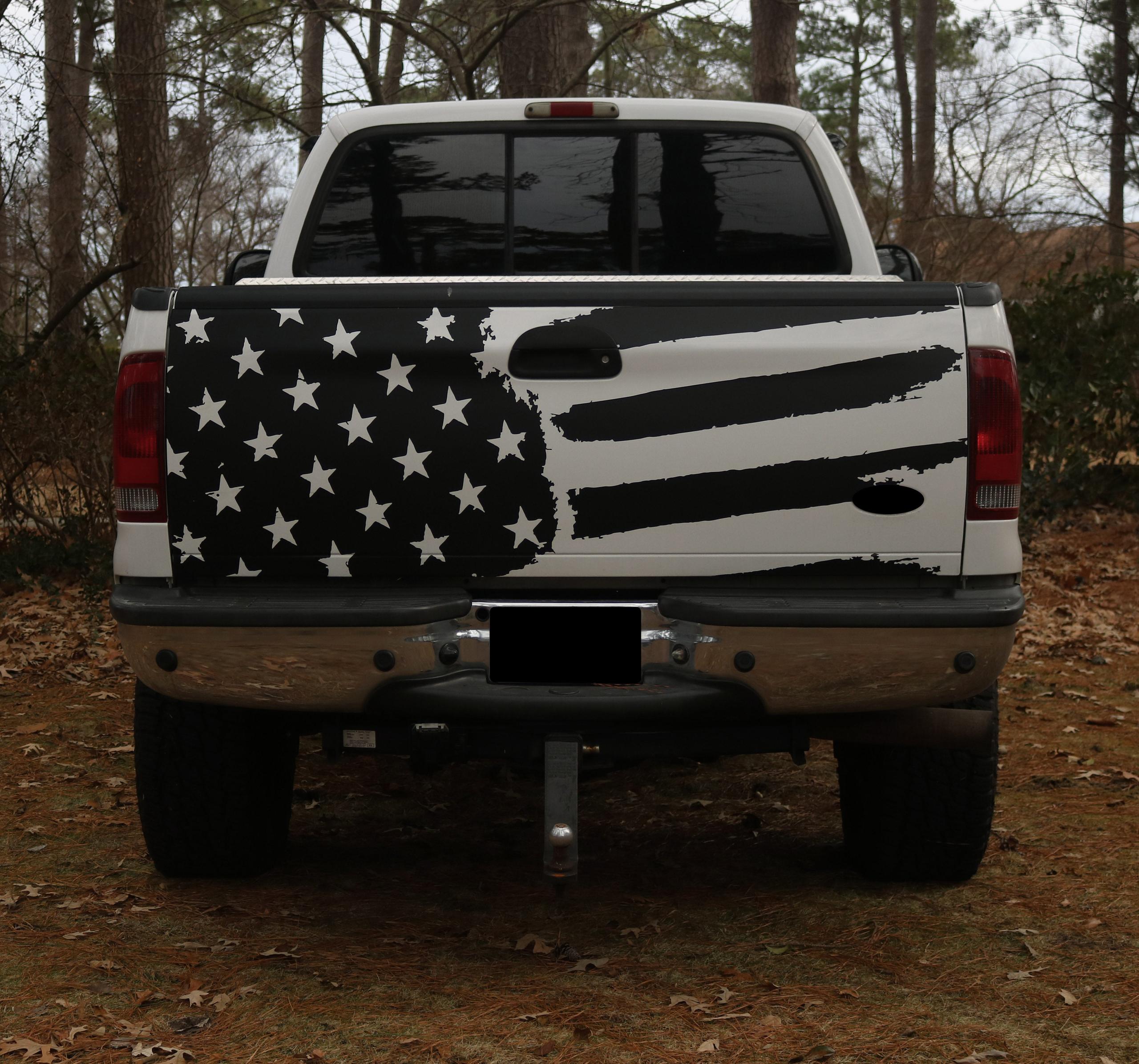 Anchor Room Tailgate Tattered American Flag Decal (1999-2007 F-250) - Gloss Black - 99F2_TGF_M
