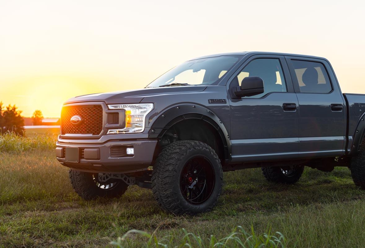 Rough Country Fender Flares Defender E7 Velocity Blue Ford F-150 2WD/4WD (2015-2020) (2015-2020 F-150) - A-F11811-E7