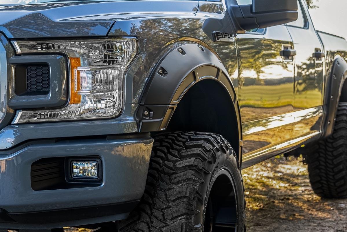 Rough Country Fender Flares Defender E7 Velocity Blue Ford F-150 2WD/4WD (2015-2020) (2015-2020 F-150) - A-F11811-E7