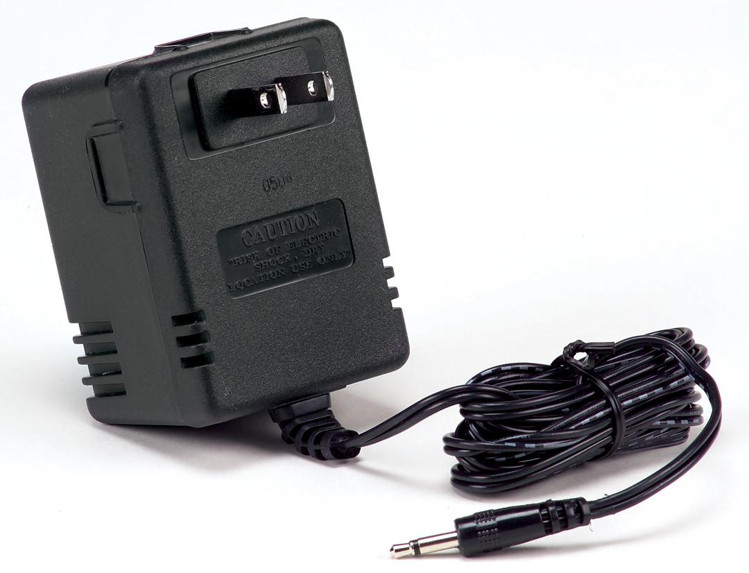 Auto Meter AC13; Replacement Plug-In Wall Transformer for AC-15 and BVA-2100 - AC13