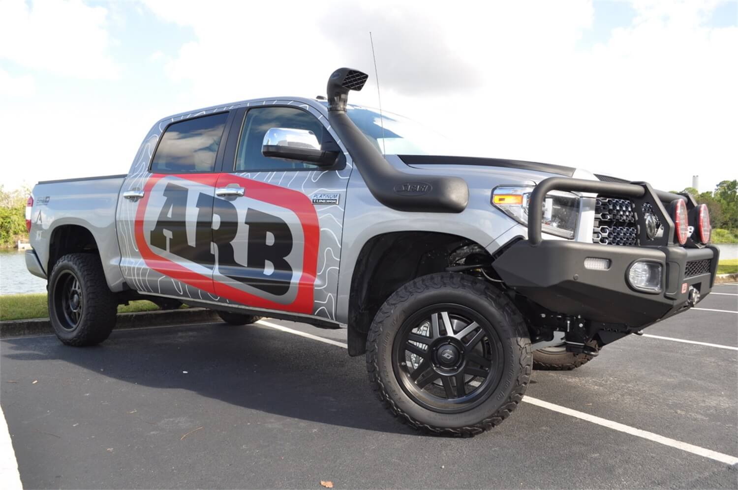 ARB Safari Vspec Snorkel (2014-2021 Tundra) - SS56HF