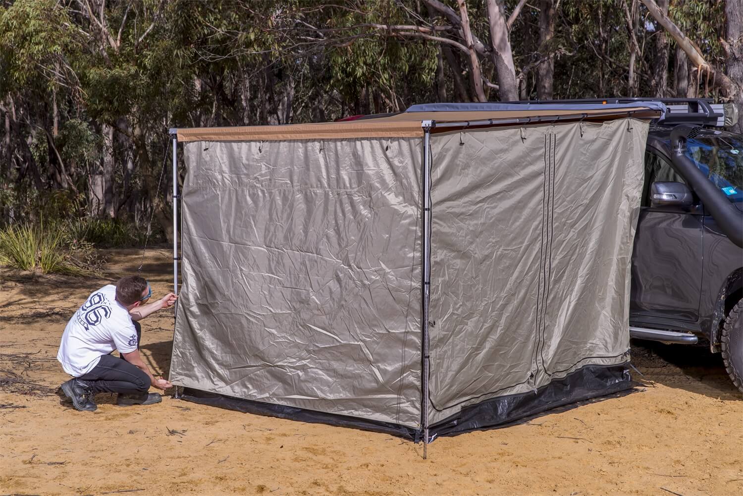 ARB Deluxe Awning Room With Floor - 813108A