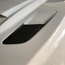 Anchor Room Hood Vent Accents (2015-2017 Mustang) - Gloss Black - 15FM_HVA_G