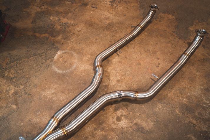 Valvetronic Designs 2011-2016 BMW F10 M5 4.4L Catback T304 Stainless Steel Forged Carbon 3.5 Inch Outlet Tips - BMW.F10.M5.VSES.BR.FC