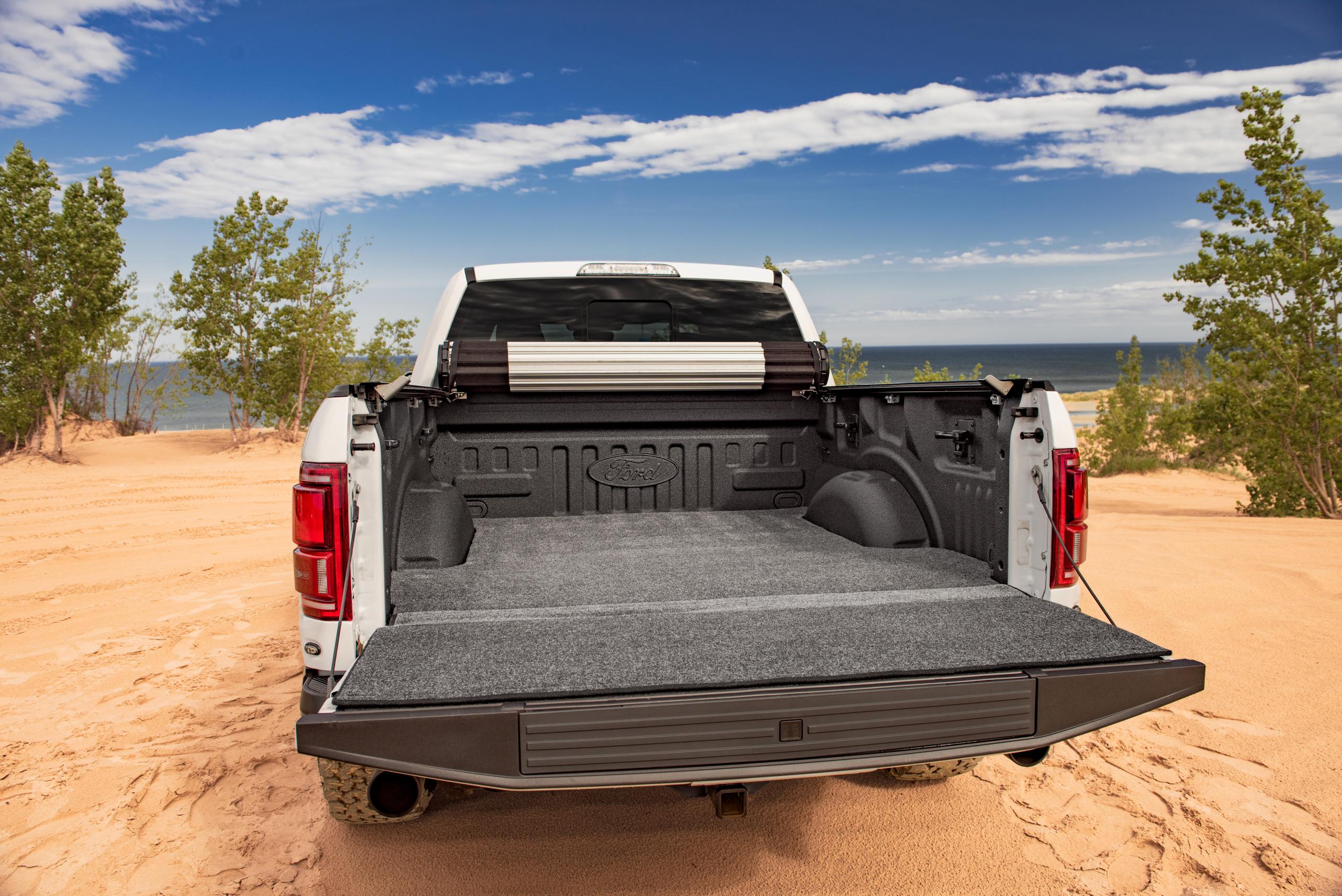 Bedrug Xlt Bedmat For Spray-In Or No Bed Lnr 19+ (New Body) Gm 5'8" W/ Mlti-Pro Tlgte (2019-2025 Silverado 1500, Sierra 1500) - XLTBMC19CCMPS