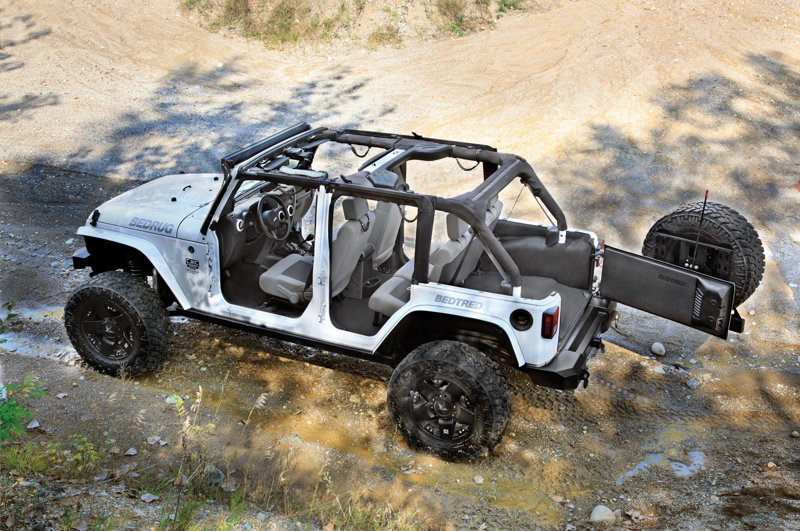 Bedrug Jeep Bedtred 07-10 Jk Unltd 4Dr Rr 5pc Cargo Kit (Inc Tlgte &Amp; Tub Liner) (2007-2010 Wrangler) - BTJK07R4