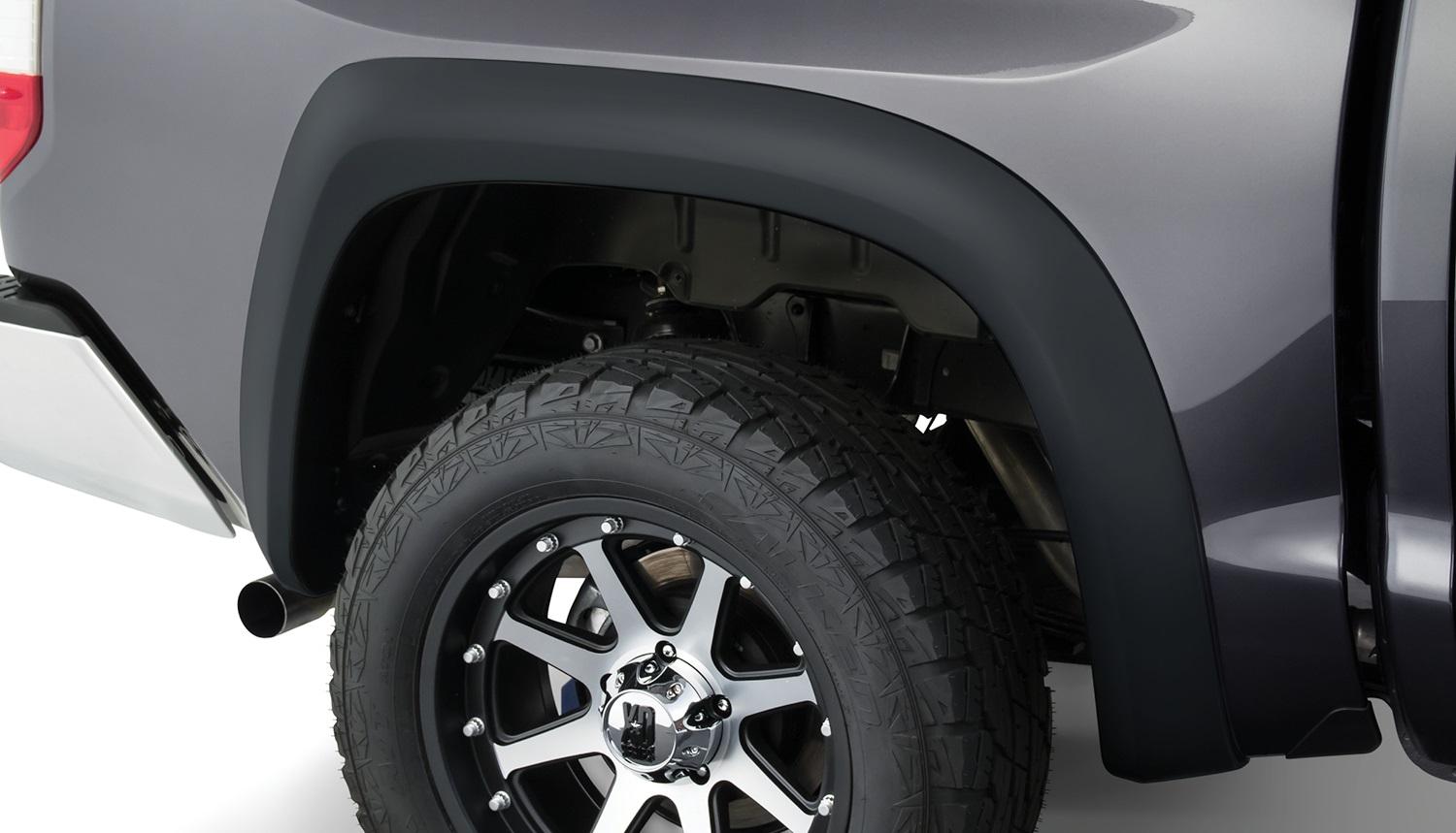 Bushwacker Fender Flares Extend-A-Fender Style 4Pc (2000-2002 Tundra) - 30902-02