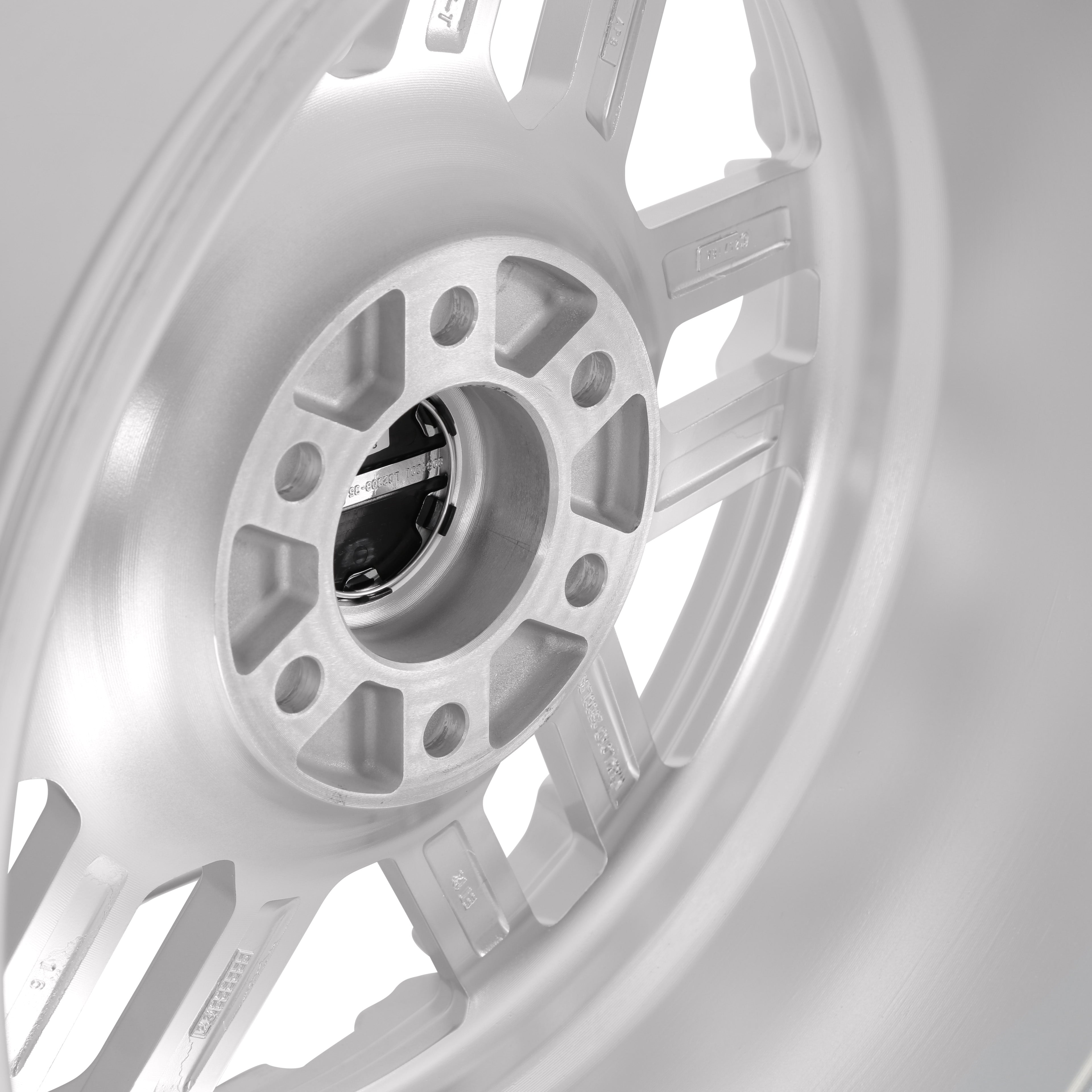 CS46-295512-LS_08.jpg
